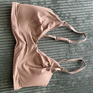 NWOT Yitty beige wireless bra